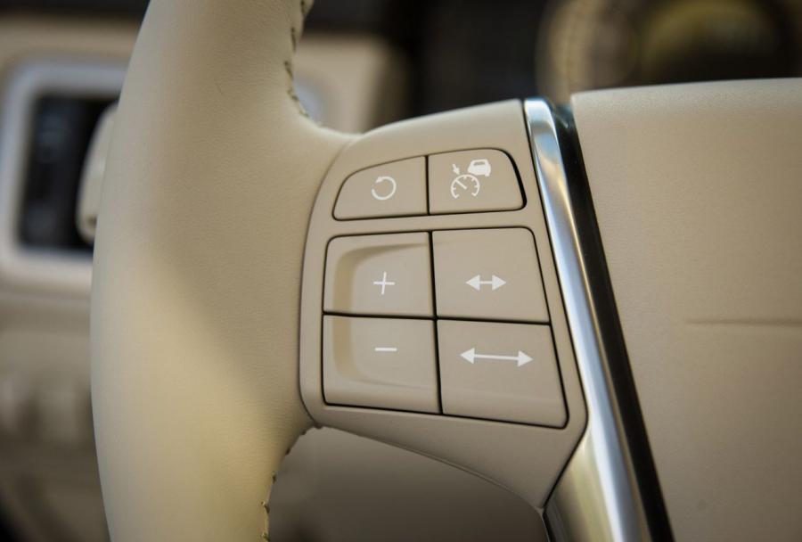  Volvo S80 2013 года  (фото 11 из 13)